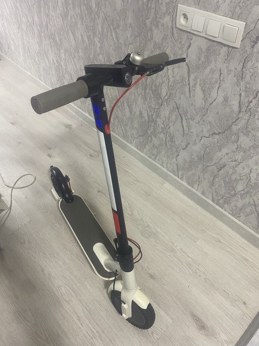 Elektron samakat sotiladi xolati yaxshi