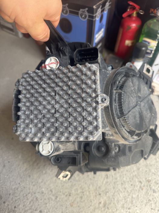 Десен фар Mini f56