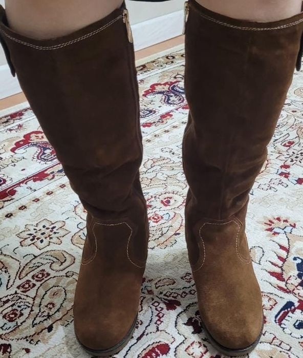 Зимние сапоги женские