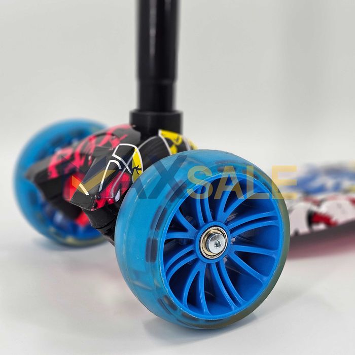 Детска тротинетка триколка синьо многоцветно с 3 светещи колела