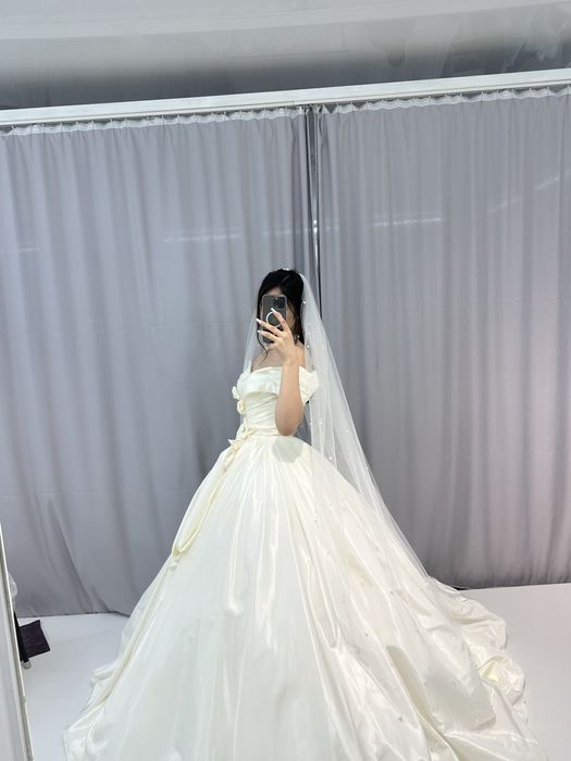 Продам шикарное платье!