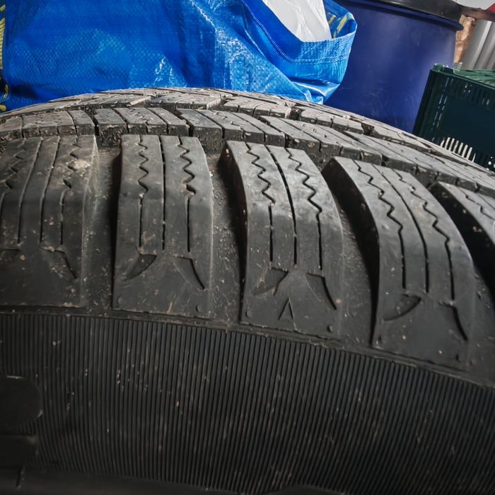 255 50 19 range Rover BMW нови гуми Зимни