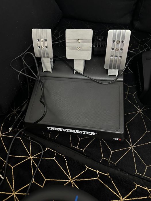 Vand volan pentru PS5-PS4-PC