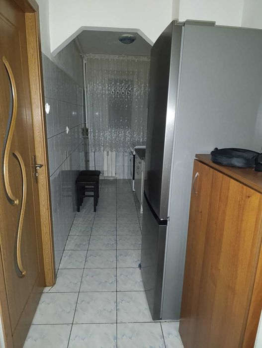 Apartament 3 camere semidecomandat, zona Luica, proprietar