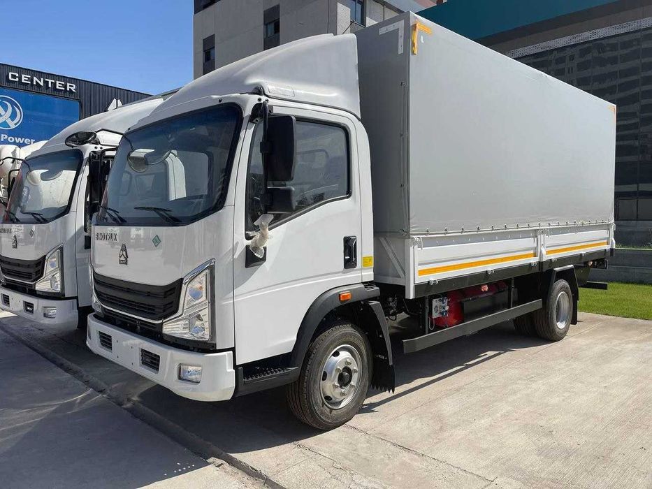 TENTli furgon SINOTRUK HOMAN (METAN GAZ - 5.2 tn.)