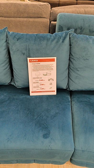 Living - mobila și canapea