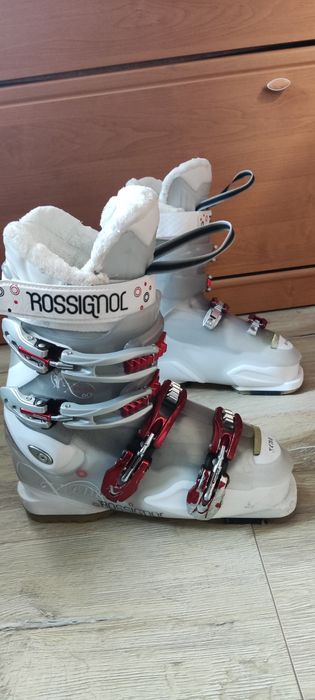 Ски обувки Rossignol 24.