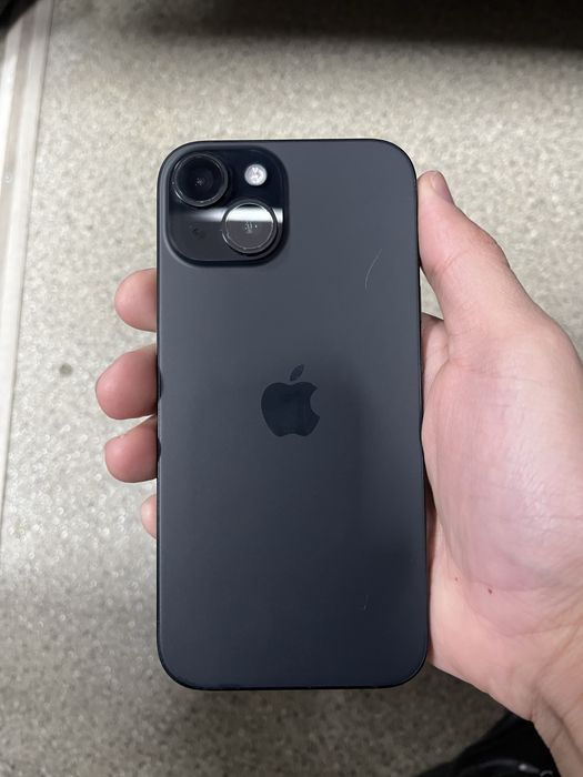 Продам Iphone 15