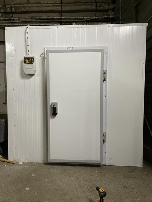 Установка камер из сендвич панелей