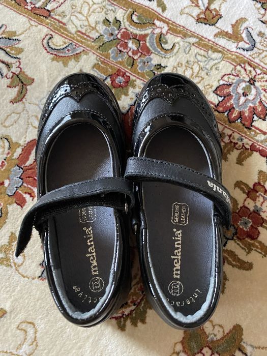 Обувь детская разных размеров