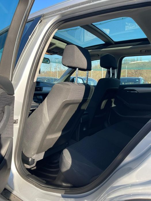 BMW X1 2015 — imagine 4