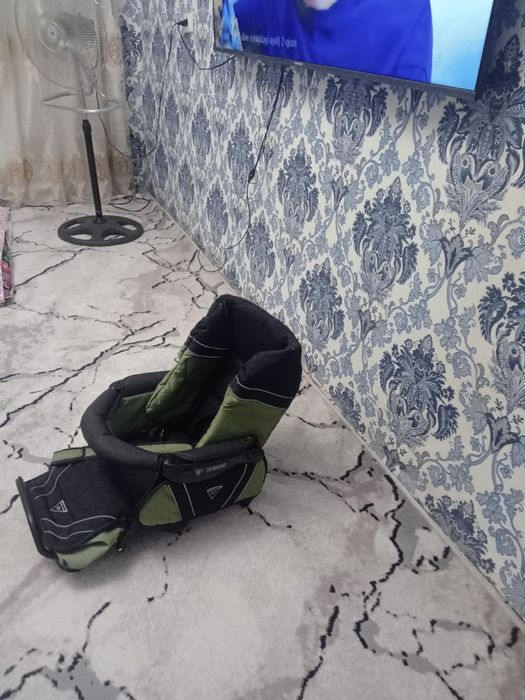Детский автокресло