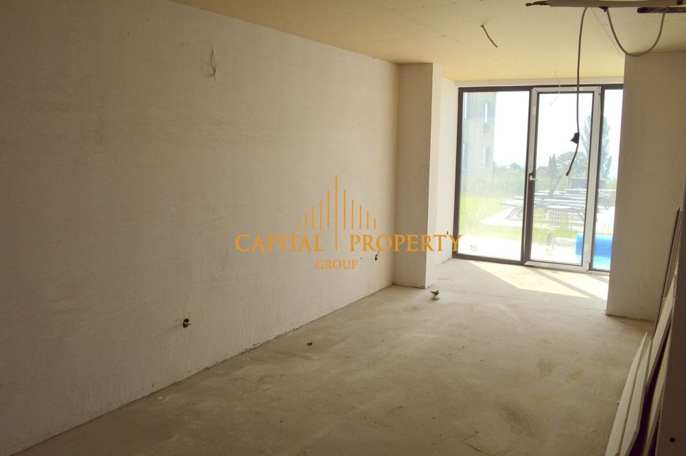 Продава се Двустаен апартамент в Варна, м-т Св. Никола - 118 кв.м за 1865 €/кв.м - Снимка #8