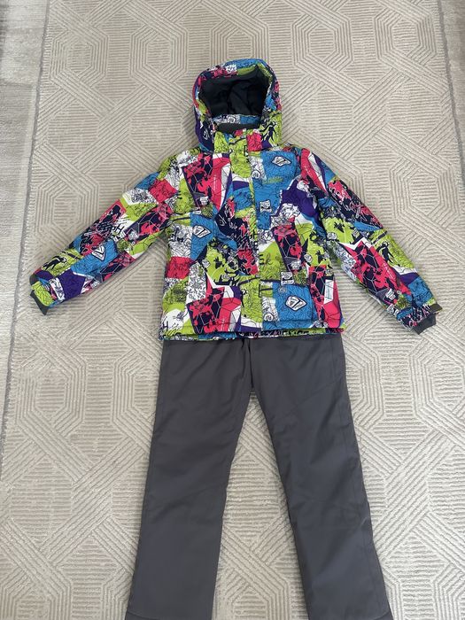 Продается зимний костюм на девочку