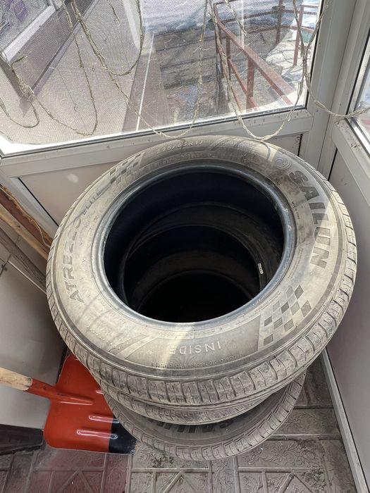 Продам резину в хорошем состоянии