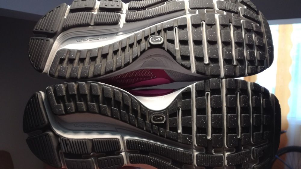 Adidasi originali alergare Nike Pegasus 38,5 (US 7,5 ;UK 5 ;CM 24,5)