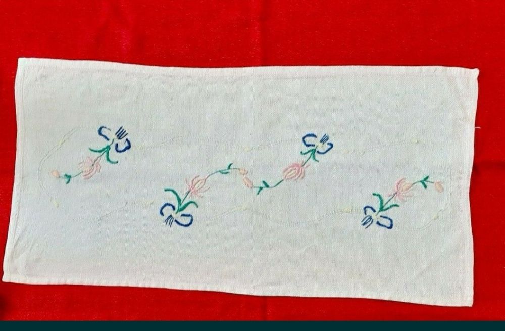 Автентични изделия,автентично,сюжетно каре за стена ,със забележка