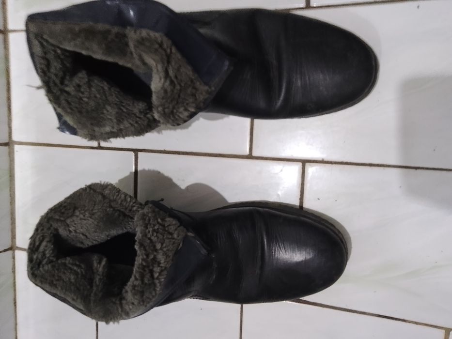 Продам мужские зимние кожаные  полусапожки
