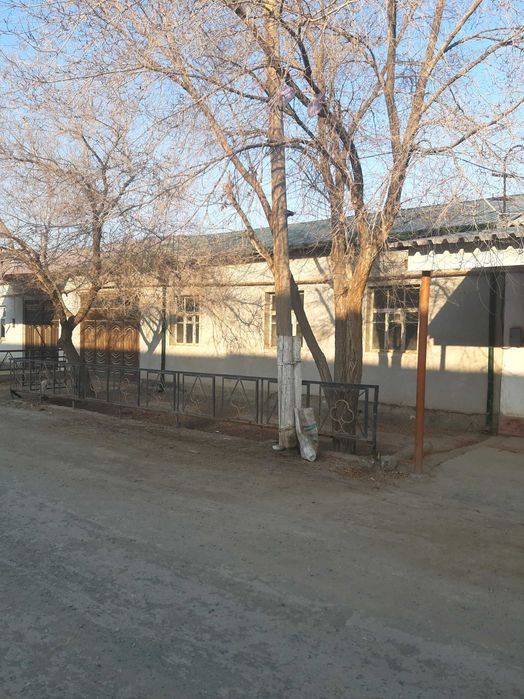 Тахиатош тумани Казакауыл махалласида 4,5 сотукли уй сотилади