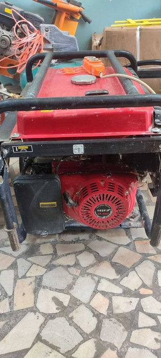 Генератор , Движок , generator  dvijok