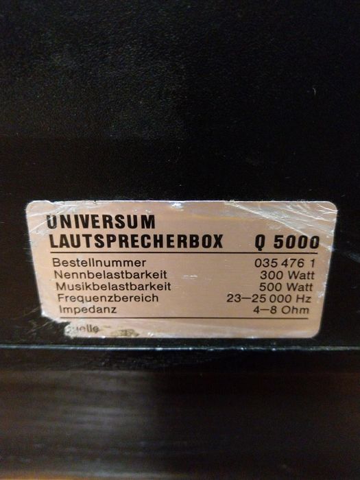 Тонколони  Universum Q 5000