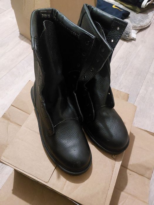 Черные берцы 42 размер