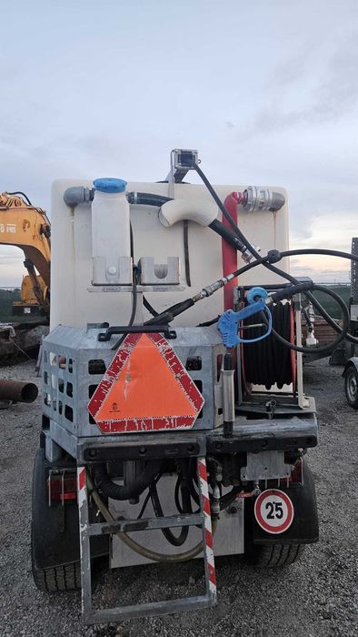 Boschung PONY P4T 4X4