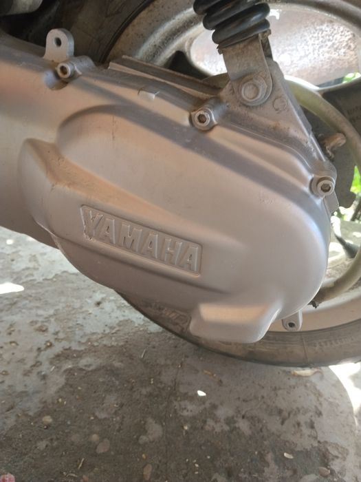 Vînd Yamaha nedos cu acte de 125cc