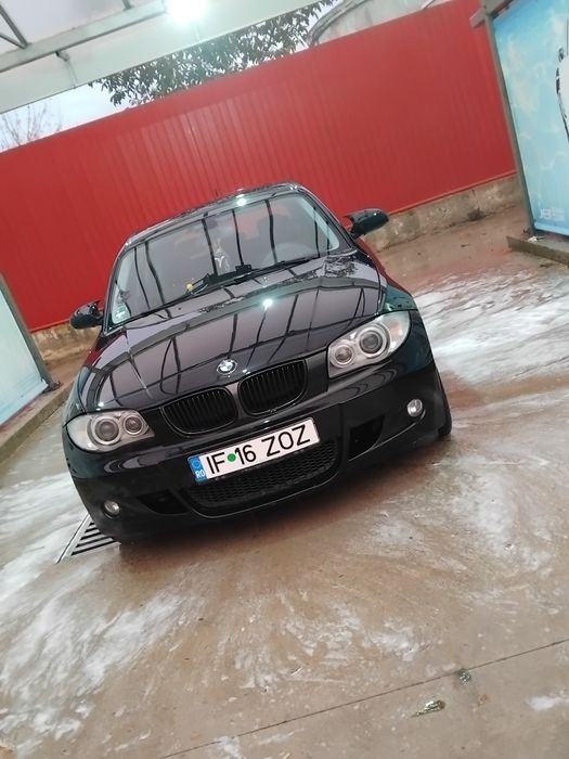 Vând schimb bmw seri 1 e87 2.0 benzină