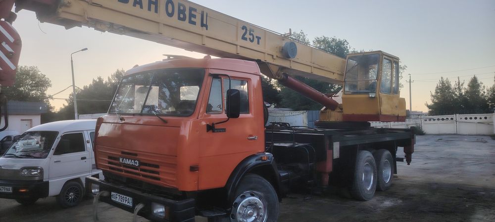 Авто кран сотилади 25 тон Иванавес