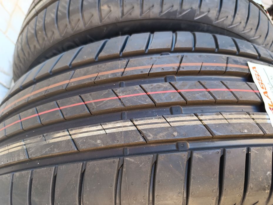 Нови летни гуми LASSA 225/55/17 Revola ,Нов Дот