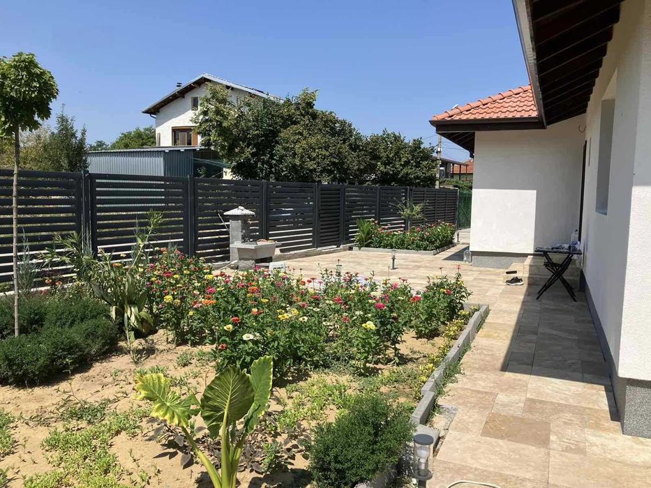 Къща за продажба в с.Чепинци