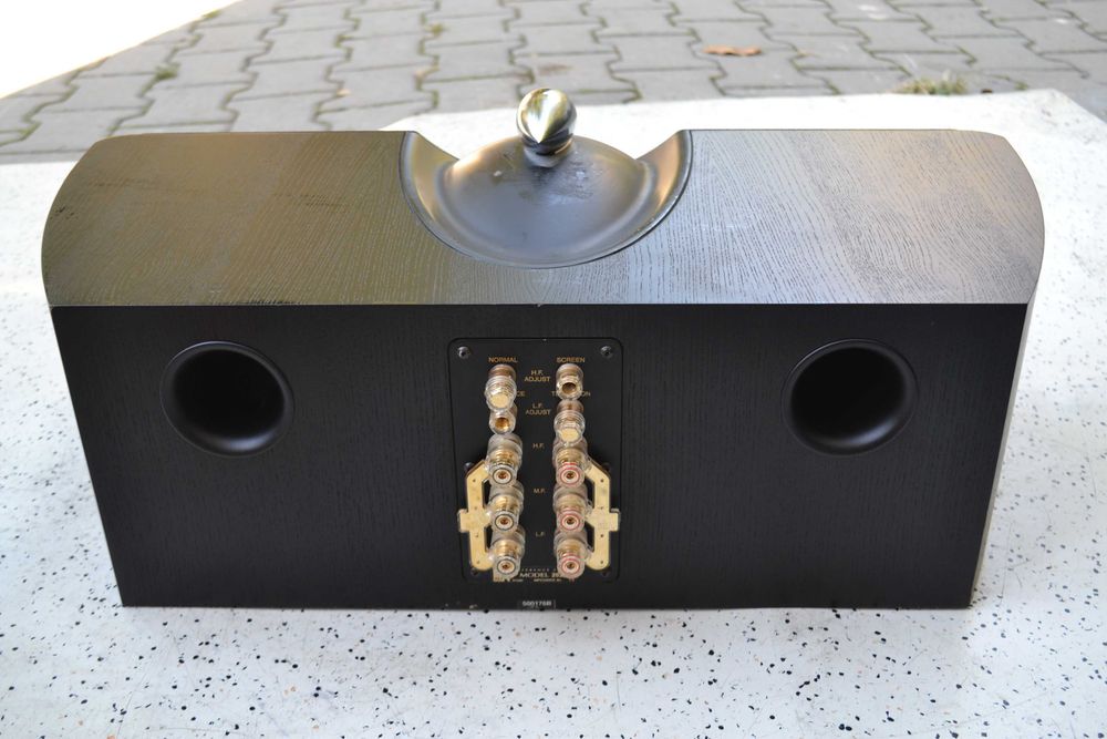 Centru KEF Reference model 202C