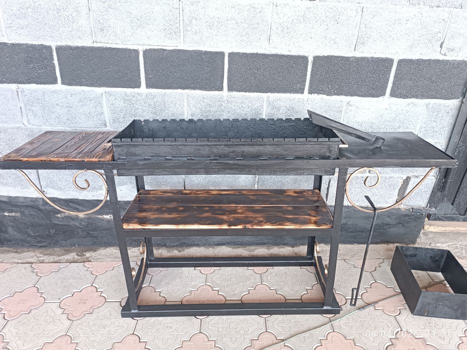 Продаю мангал новый