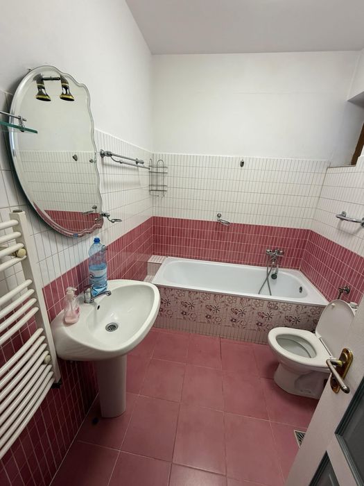 Ofer spre închiriere Apartament 2 camere zona semicentrala Etaj 1