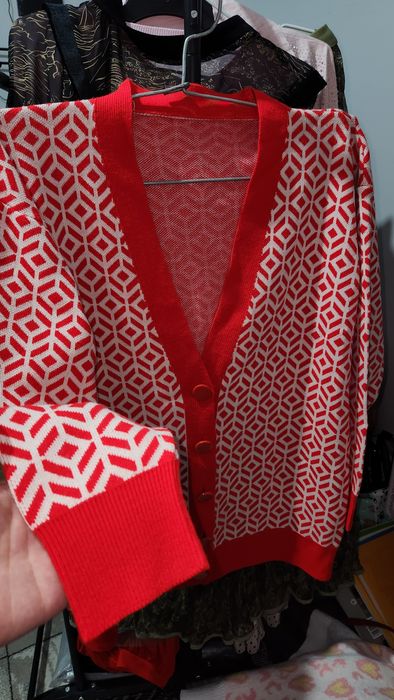 Кардиган и теплая кофта