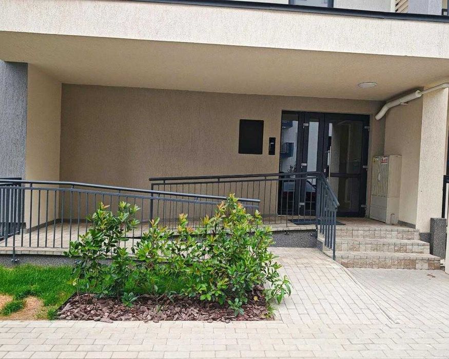 VAND APARTAMENT 2 CAMERE TIP STUDIO 47mp +boxa