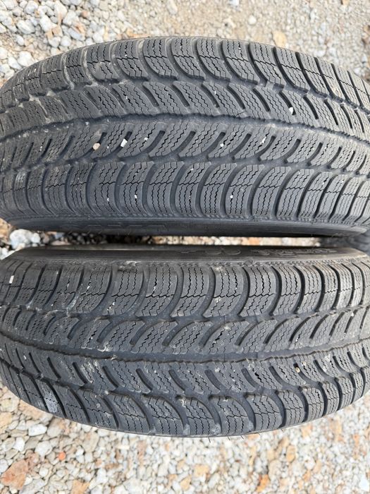 185/60 R15 2бр зимни гуми