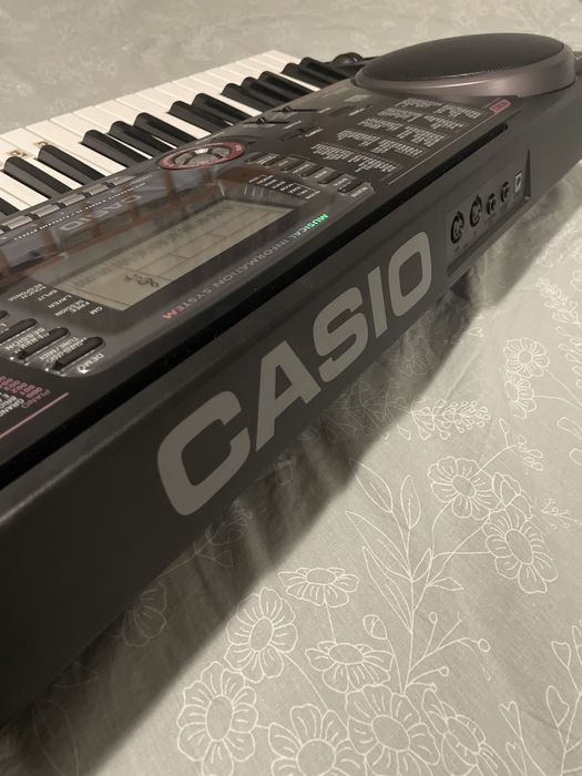 Casio CTK-631 синтезатор – 61 клавиша, MIDI, перфектно състояние