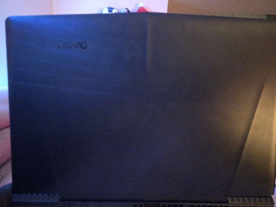 Laptop Gaming Lenovo