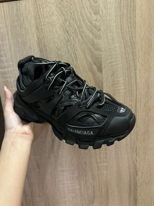 Balenciaga Track