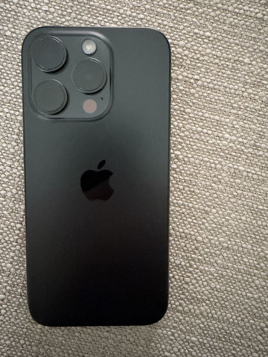 iPhone 15 pro 128gb