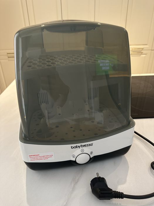 Sterilizator si uscator Baby Breeza