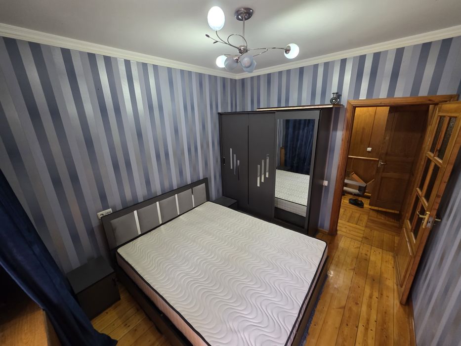 Сдаётся квартира с 2 дворами в Юнусабадском районе (Ц-6), напротив пож