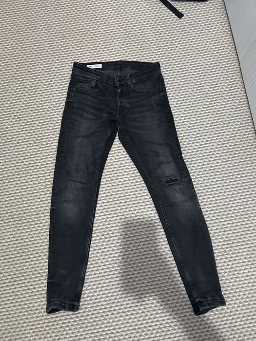 Blugi rupti zara negrii skinny