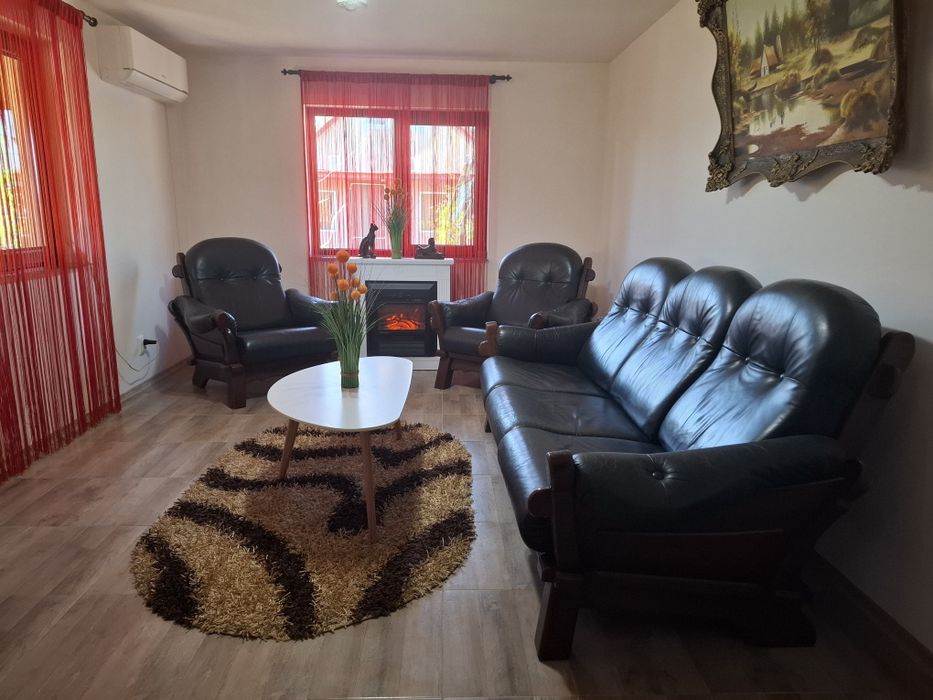 SE VINDE - Casă complet mobilată și utilată, gata de locuit!
