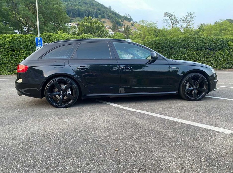 Vând Audi A4 2,7 TDI 190CP