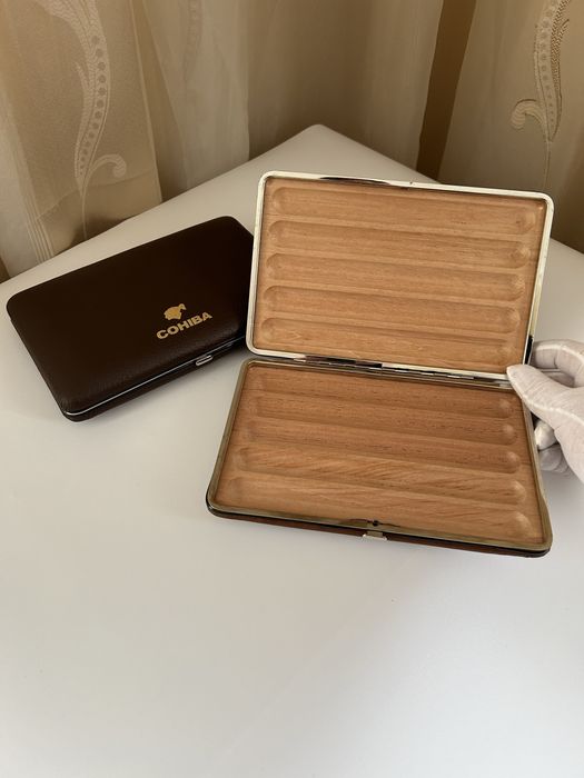 Хумидор COHIBA за 5 пури – кожен калъф, преносим