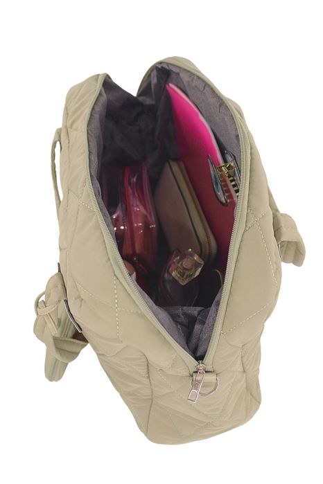 Модерна капитонирана дамска чанта