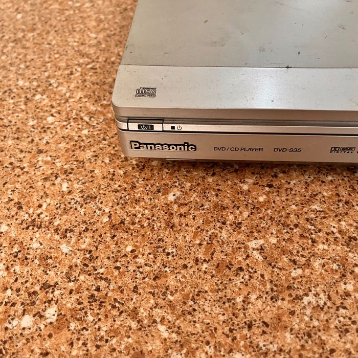 DVD плеер панасоник